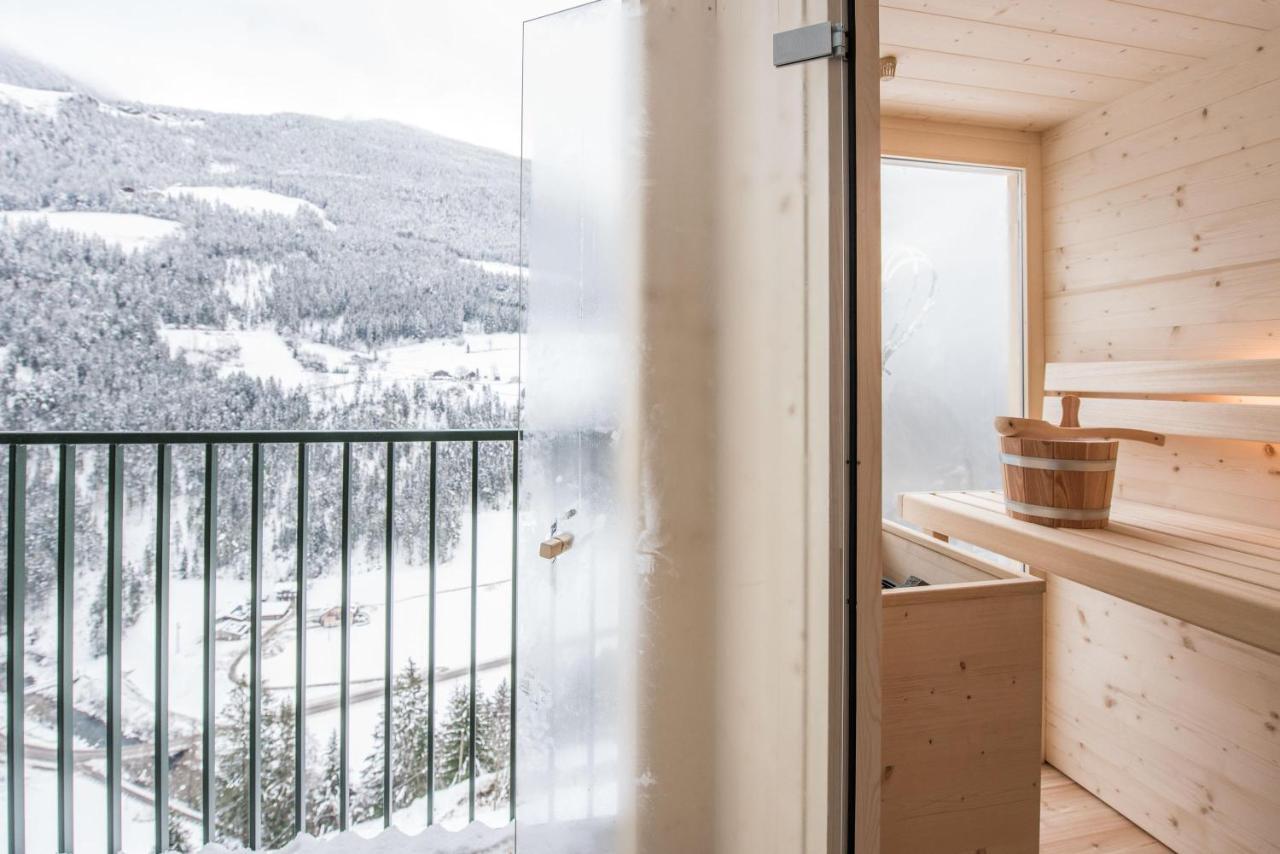 Archehof Hochzirm Lodge Anna กัมโปตูเรส ภายนอก รูปภาพ