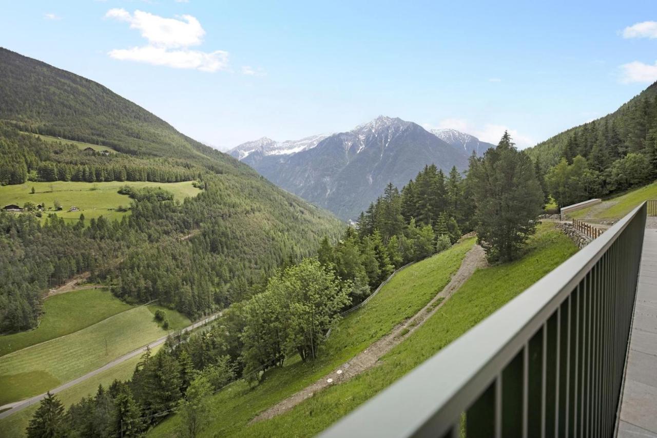 Archehof Hochzirm Lodge Anna กัมโปตูเรส ภายนอก รูปภาพ