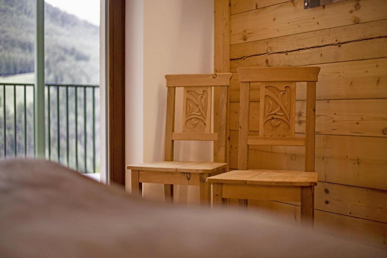Archehof Hochzirm Lodge Anna กัมโปตูเรส ภายนอก รูปภาพ